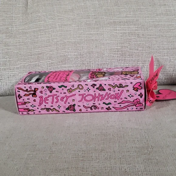 Betsey Johnson 7 pack Low Cut socks sz 5-10.  New - Picture 4 of 9